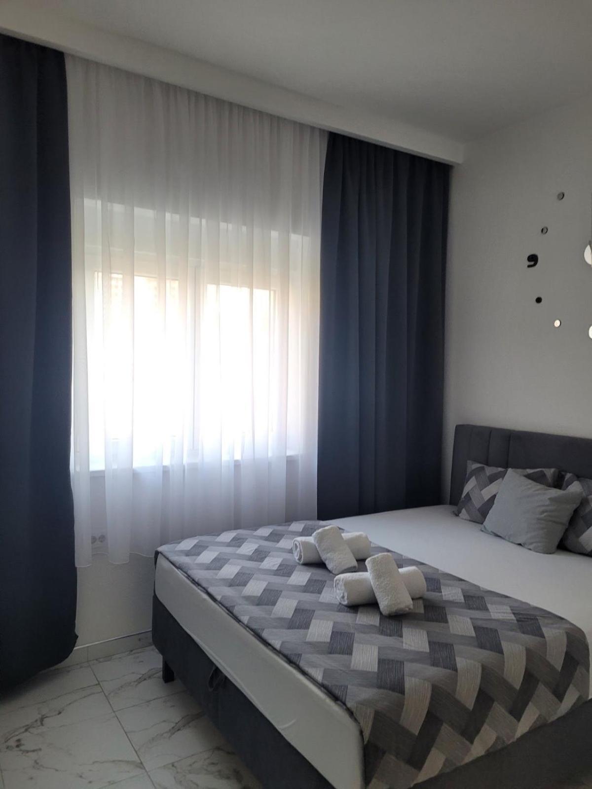 Vila Safir Loznica Exterior foto